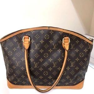 Louis Vuitton Monogram Shoulder Bag